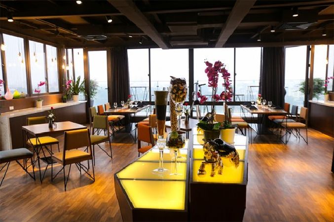 Panorama Restaurant & Bar
