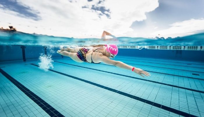 Swimming (Bơi)