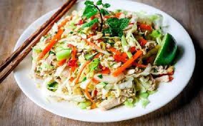 Nộm gà bắp cải