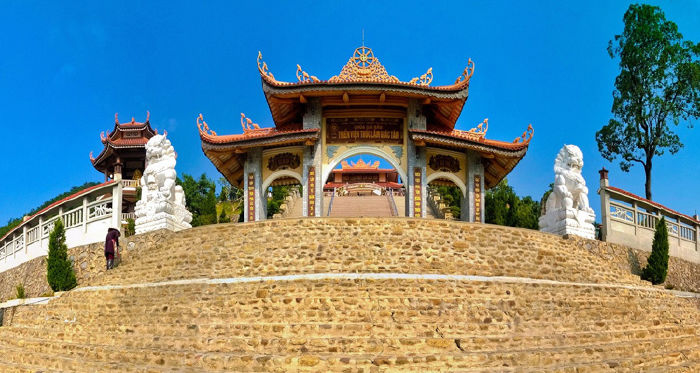 Chùa Cái Bầu