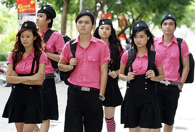 Những thiên thần áo trắng