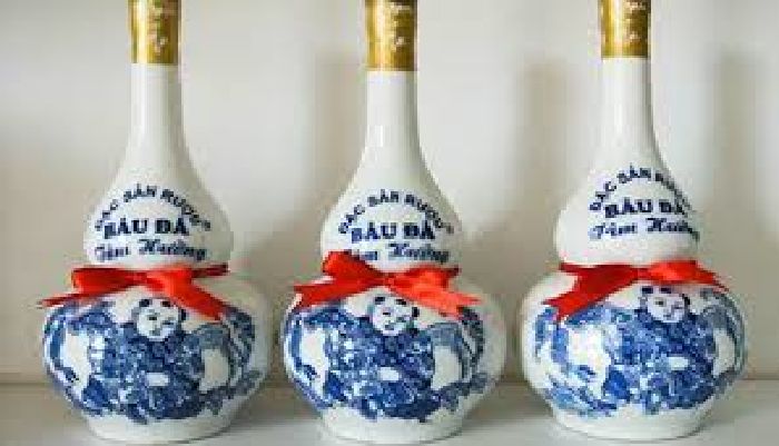 Rượu Bàu Đá