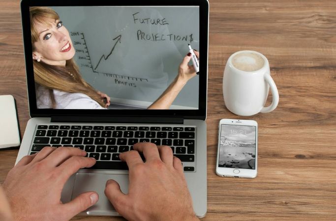 Mở khóa học online