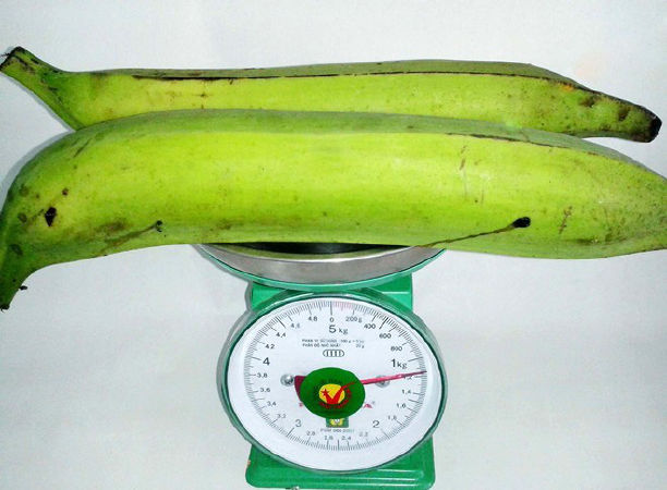 Đặc sản Chuối Tá Quạ