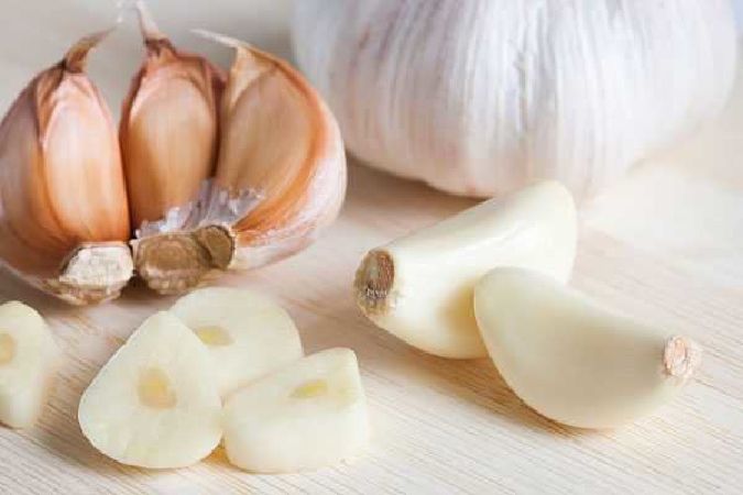 Trị tàn nhang bằng tỏi