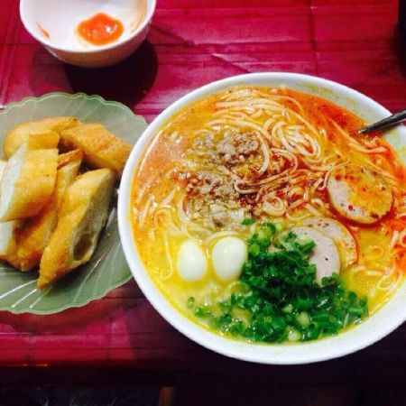 Việt Hoa