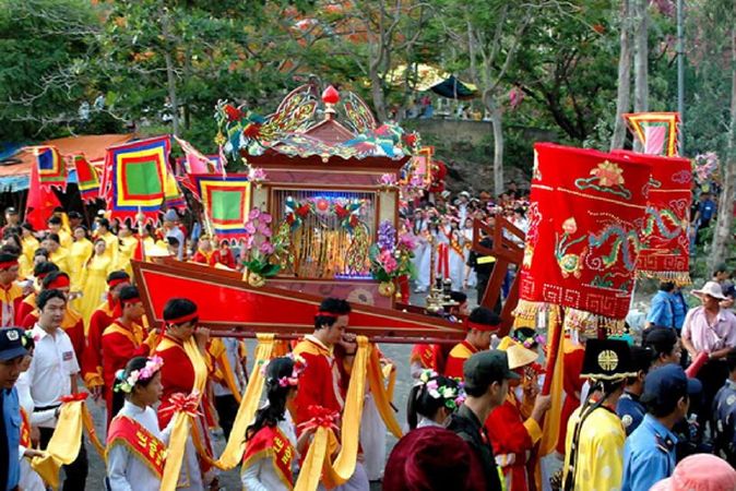 Lễ hội miếu Bà Chúa Xứ núi Sam