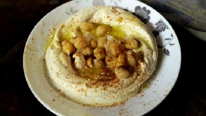 Hummus, Middle East