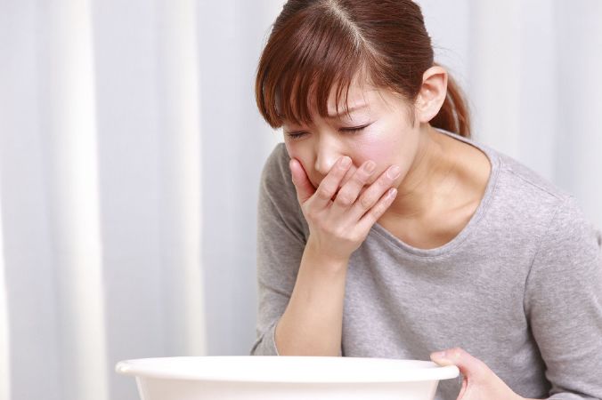 Trị viêm họng, cảm lạnh nôn mửa