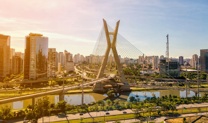 Sao Paulo, Brazil 22-28 độ C