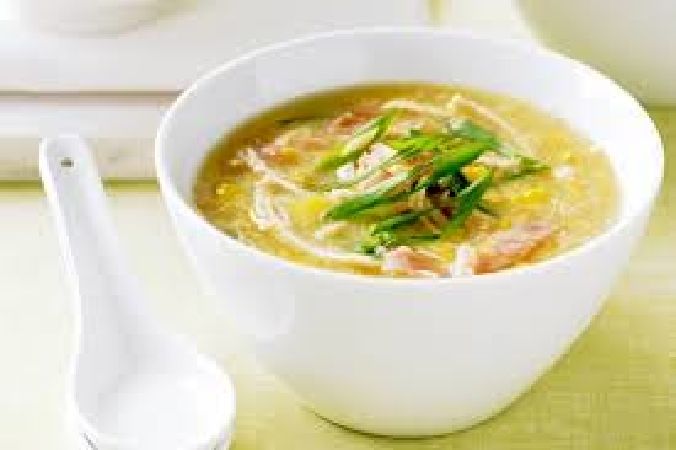 Ăn súp gà