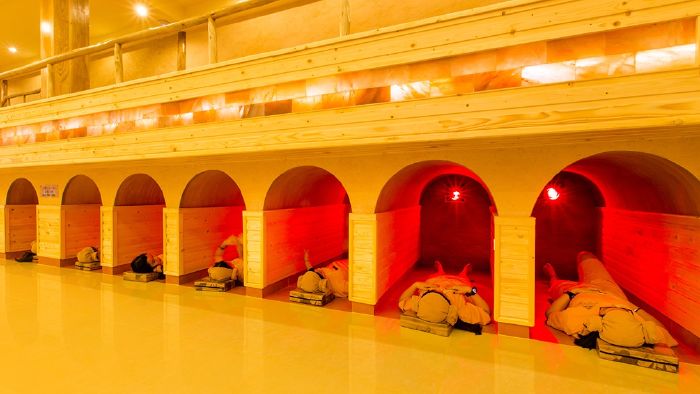 Golden Lotus Spa & Massage club