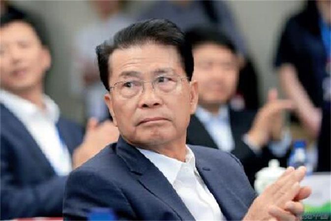 Hà Hưởng Kiện (23 tỷ USD)