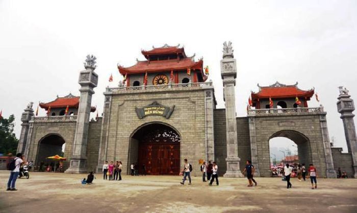 Khu di tích đền Hùng