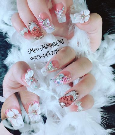 Mèo Nail