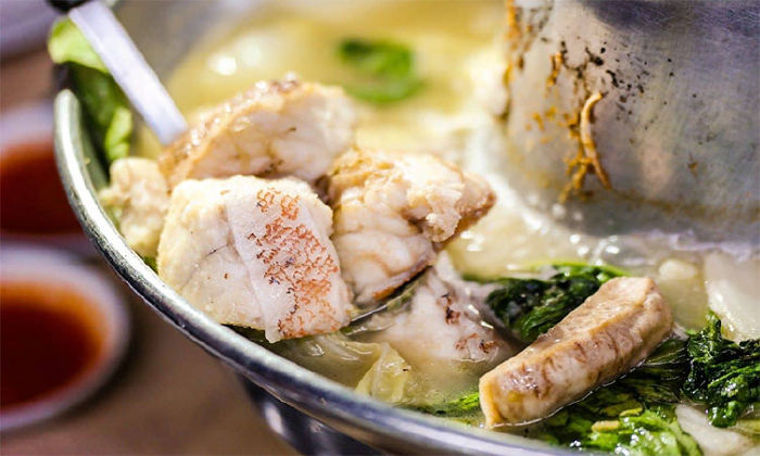 Lẩu đầu cá hấp