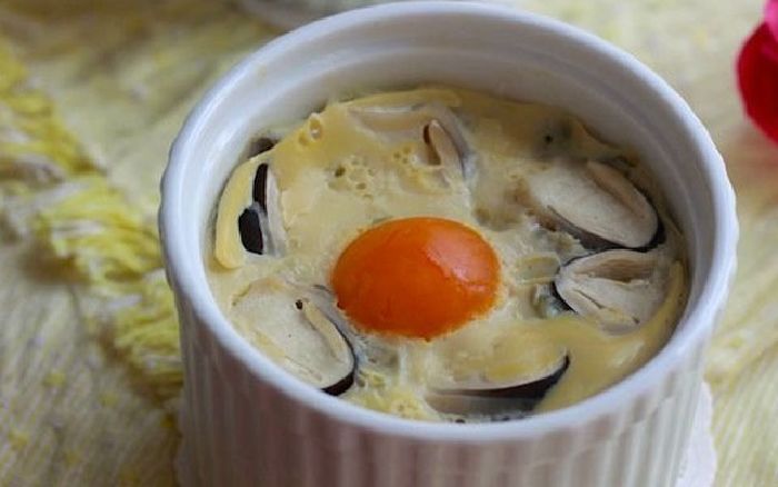 Nấm hấp trứng muối