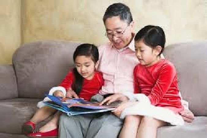 Đọc sách cho bé ngay từ ngày đầu