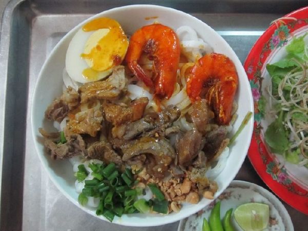 Bà Ngân