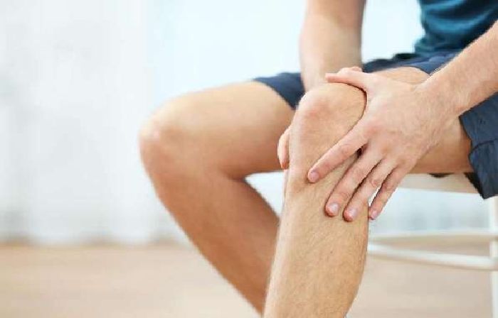 Thay đổi thời tiết làm cơn đau khớp trầm trọng hơn