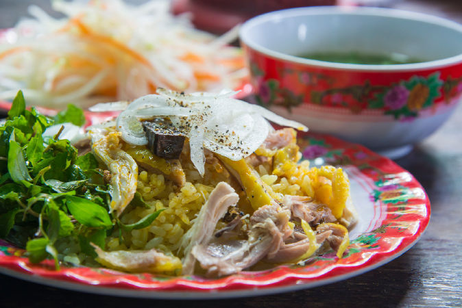 Cơm gà nhà hàng Trung Bắc