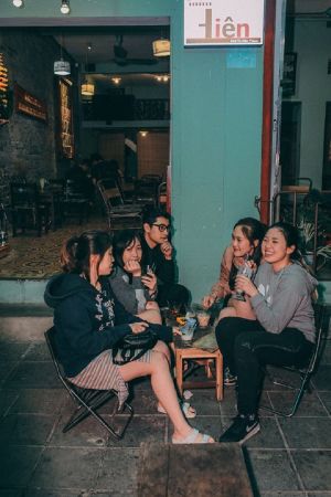Hiên Cafe