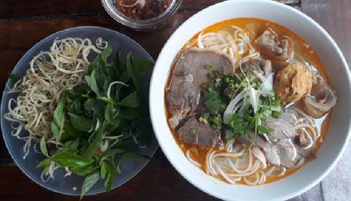 Bún bò Huế O Xuân