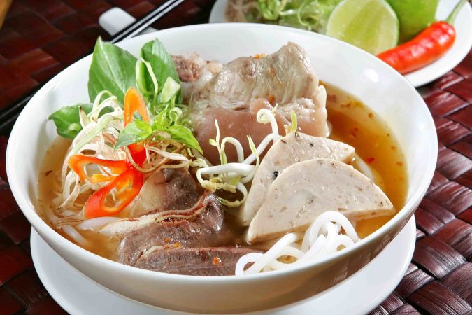 Bún bò Huế Huyền Anh