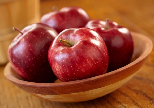 Red Apple
