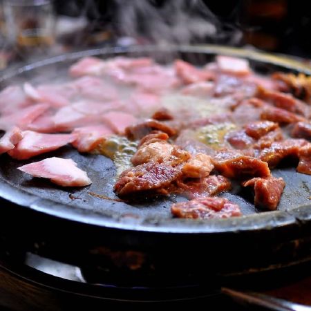 Quán Nướng Đá Núi Lửa