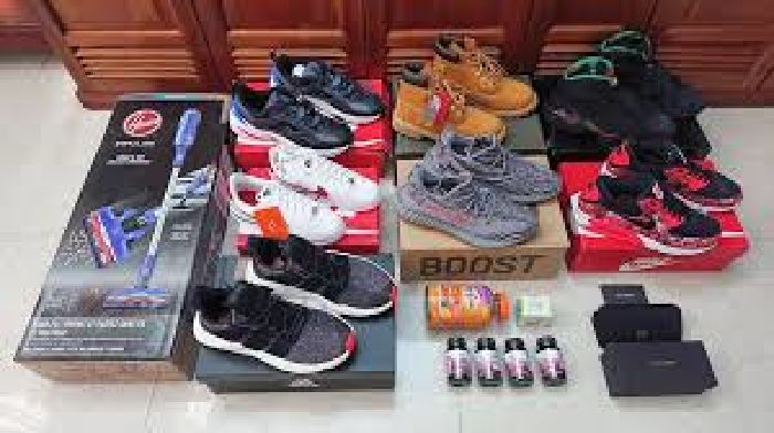 Crown King Shop