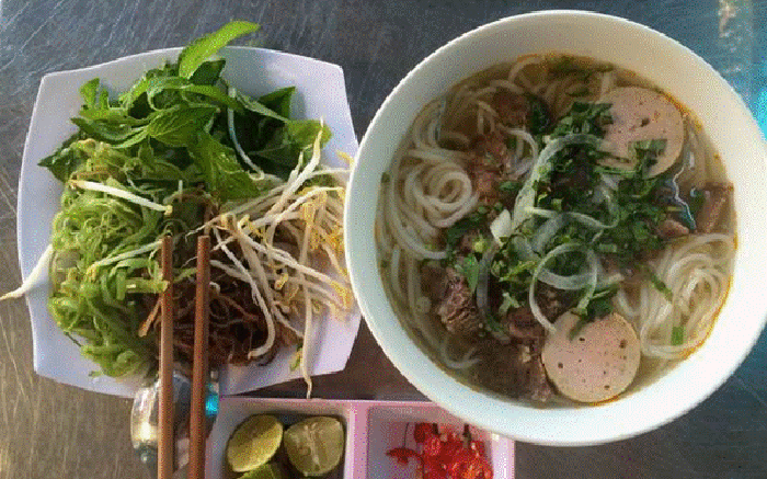 Bún bò Huế O Manh