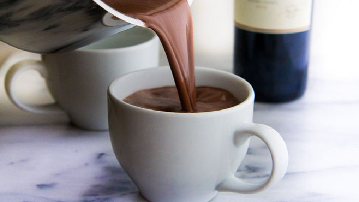 Rượu vang đỏ chocolate nóng