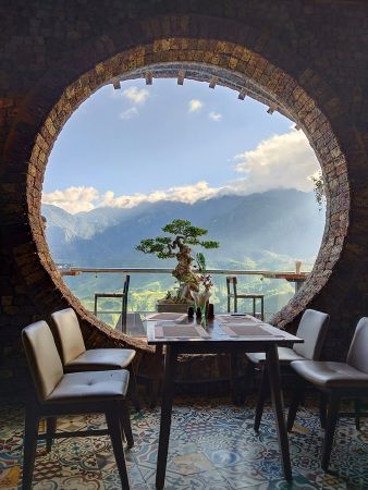 Sapa Sky View Restaurant & Bar