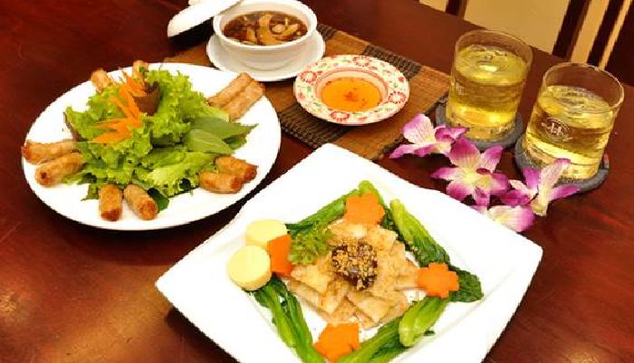 Cơm chay Mani