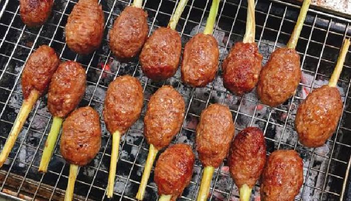 Nem bò nướng sả Hồ Thị Kỷ