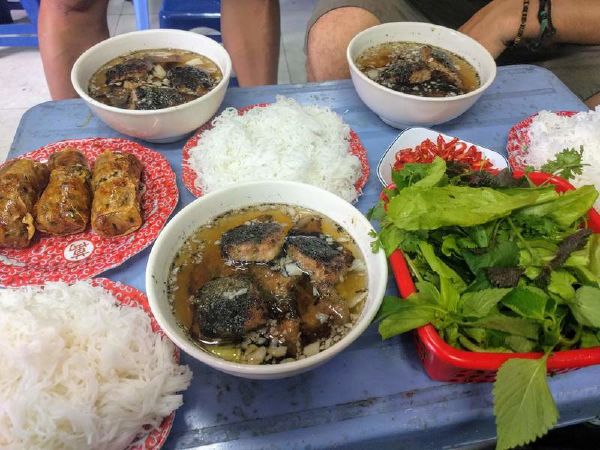 Bún chả 41 Cửa Đông
