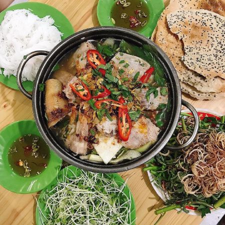 Lẩu cá đuối Trương Công Định