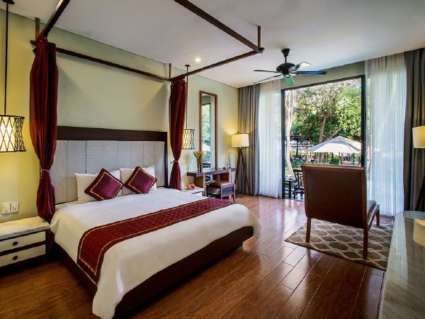 Hồ Cốc Beach Resort