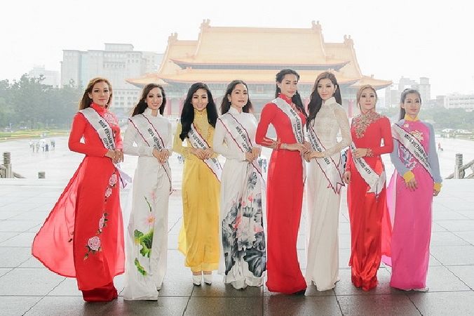 Áo dài Cẩm Tú
