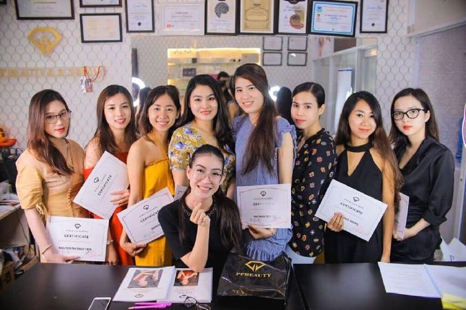 PP Beauty & Academy