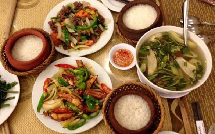 Cơm niêu Hồng Phúc Ngọc Vân