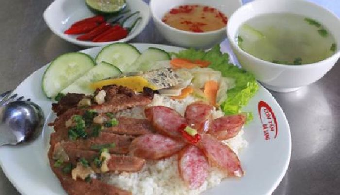 Cơm tấm Bà Lang