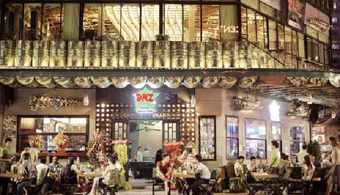 DMZ Bar & Restaurant