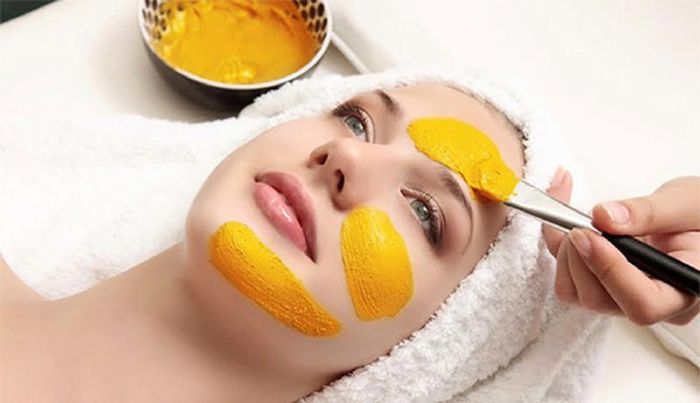Mật ong làm mặt nạ dưỡng ẩm