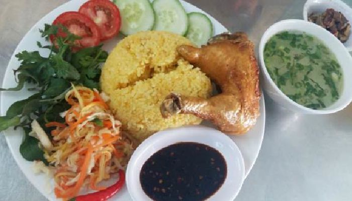 Quán cơm gà Hồng Ngọc