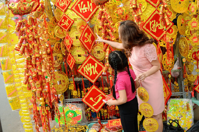Đồ trang trí tết