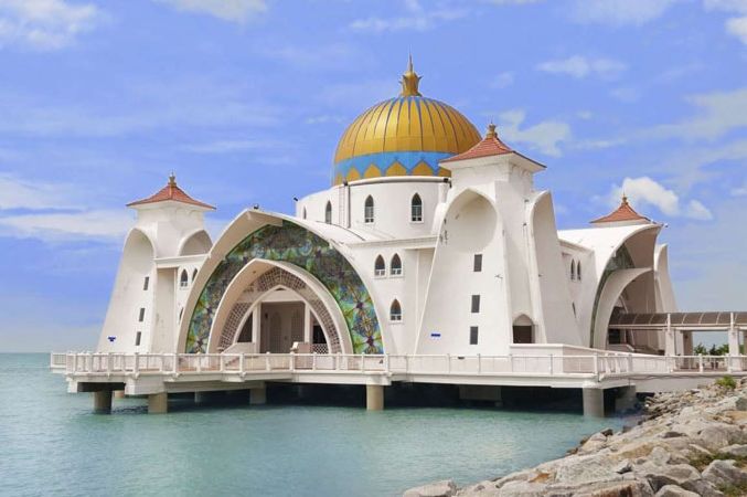 Nhà thờ Hồi giáo Melaka Straits