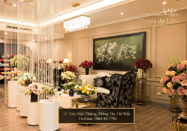 Shop Fleurs De Lisa