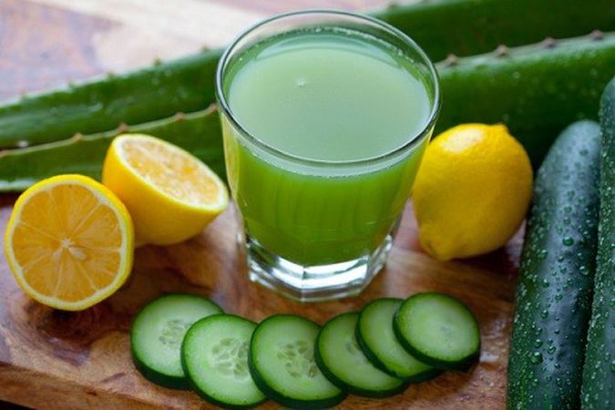 Nước ép lô hội, chanh và dưa chuột